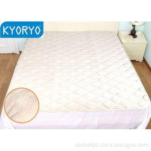 Kroryo Warm Body Mat / Bed Mattress Pad and Sofa Cushion wi